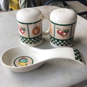 Vintage vegEtable medley trio